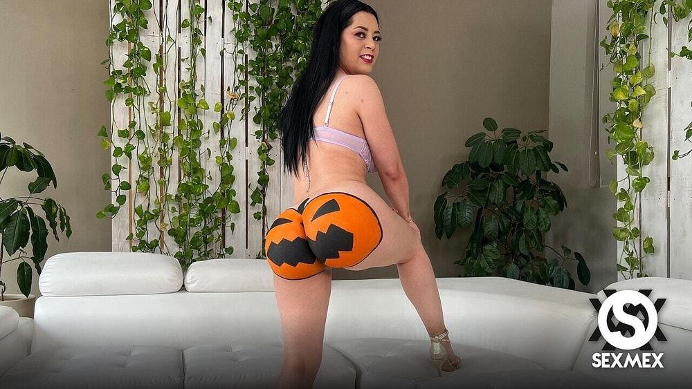 Halloween Special Cheating Wife Big Booty Pumpkin Fuck #2