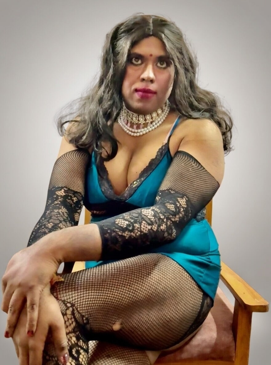 Verronika Desi Trans Model Photo Collection #20