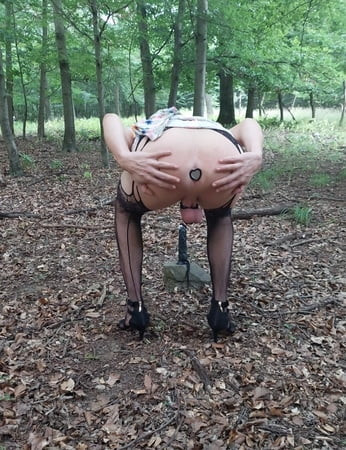 sissy mood outdoors 1