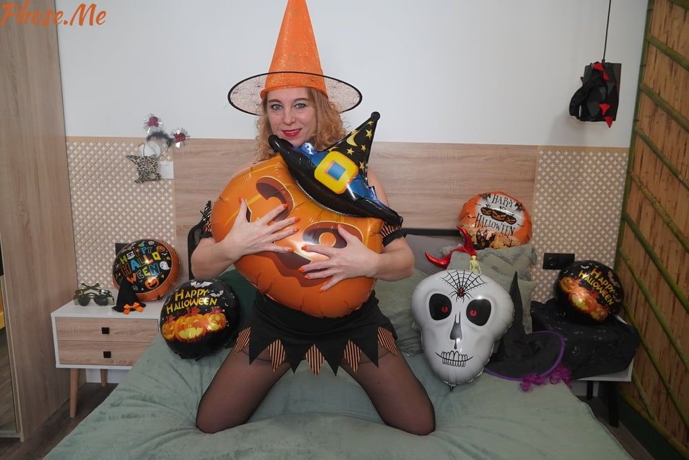 Marta Is A Horny Witch For Halloween #11