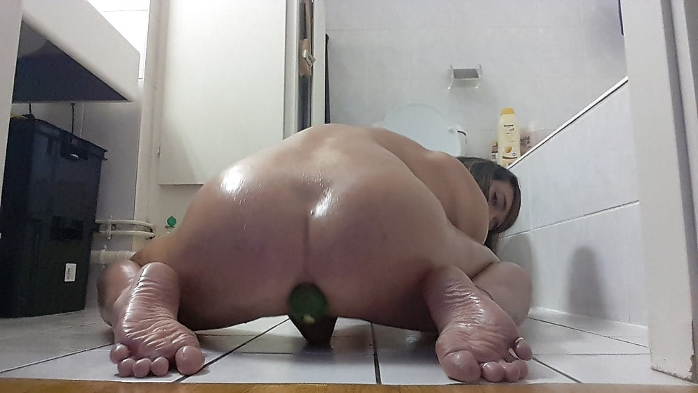 Tygra bitch oiled butt plugged small cumcumber,part 1 #14