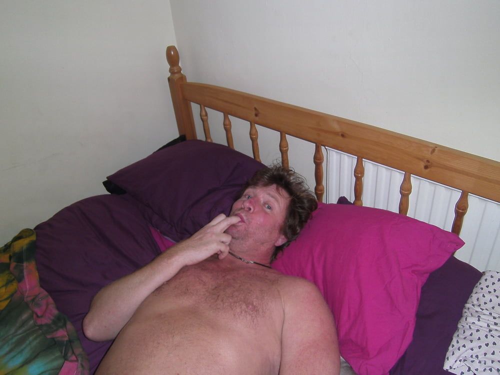 Will Polski Early. Naked on the Bed Showing his ArseHole
