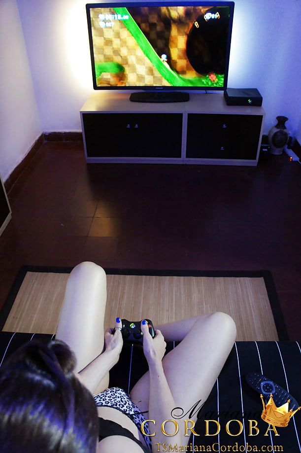 Mariana Cordoba playing a video game #9