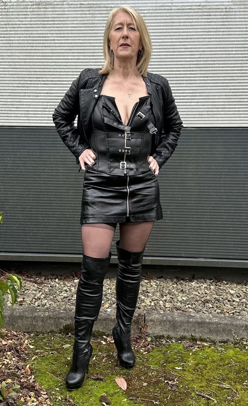 Katie in leather trucker fest #7