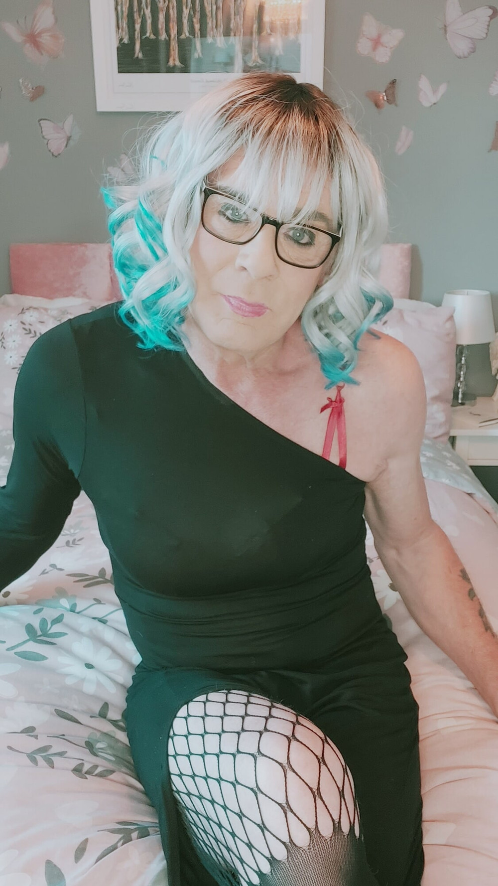 crossdressed Juniper Beri UK #29