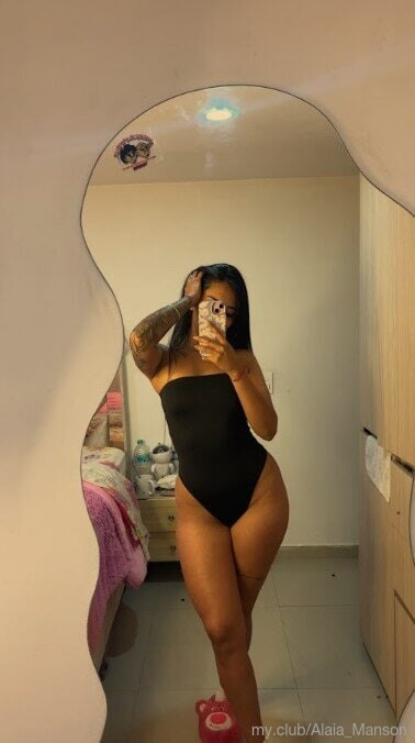 Alaia ❤️‍🔥 Free Photos #5