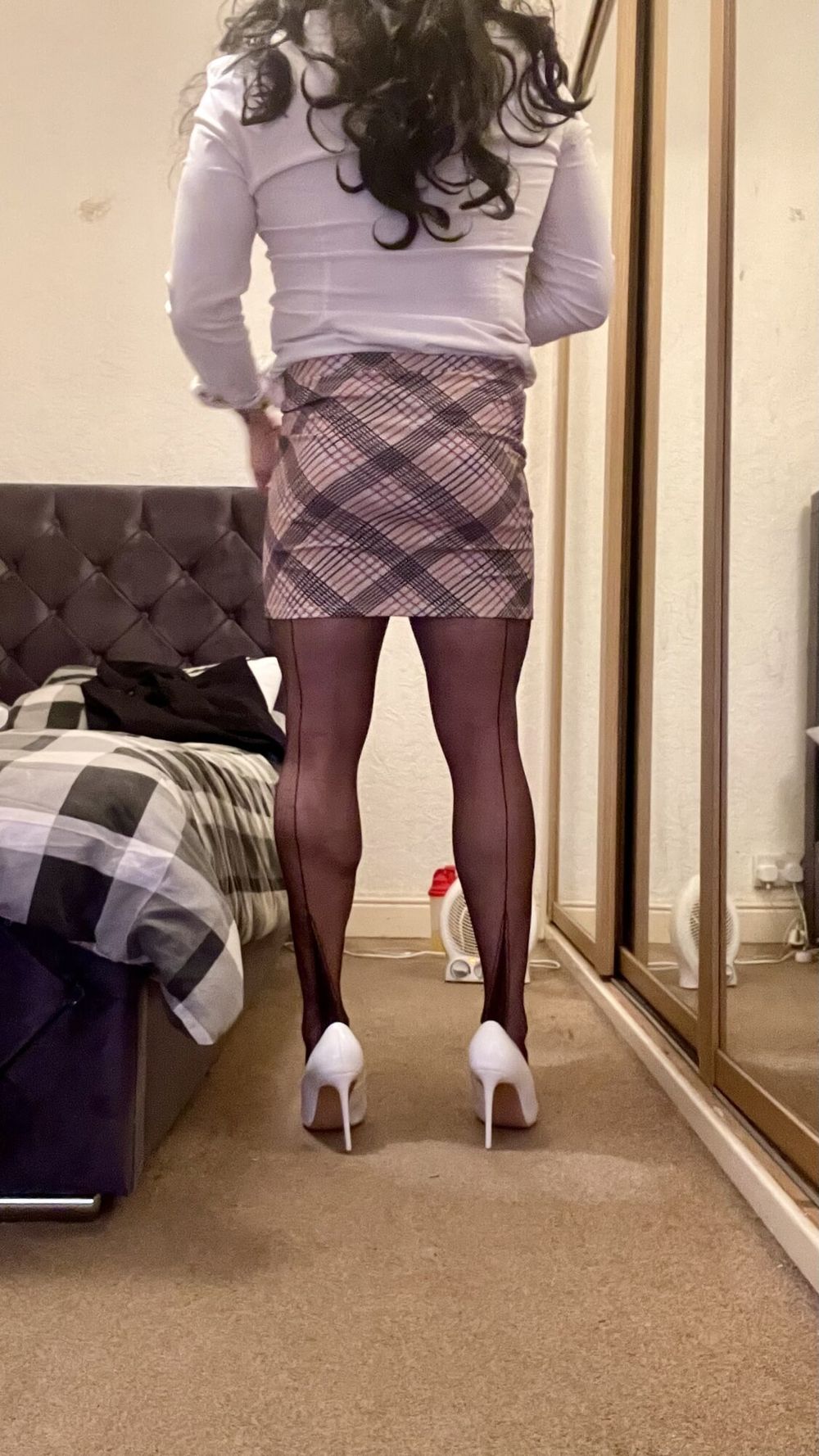 Cross dresser in fully fashioned stockings  #2