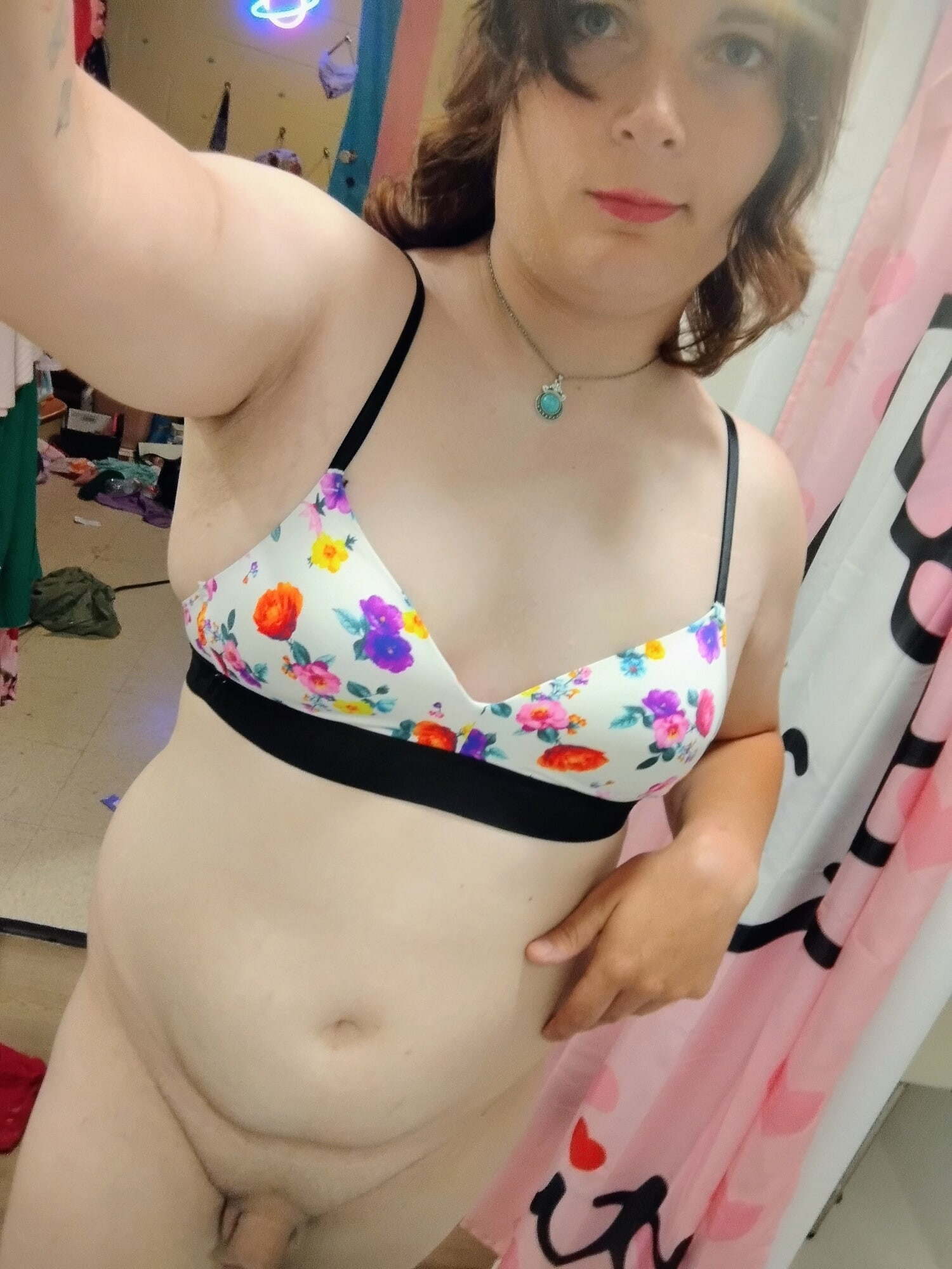  Soutien-gorge à fleurs blanc 