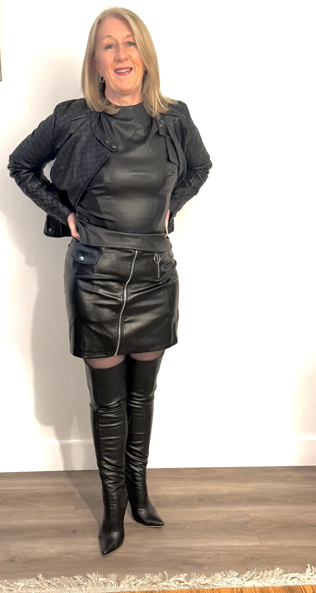 Katie leather n sex #3
