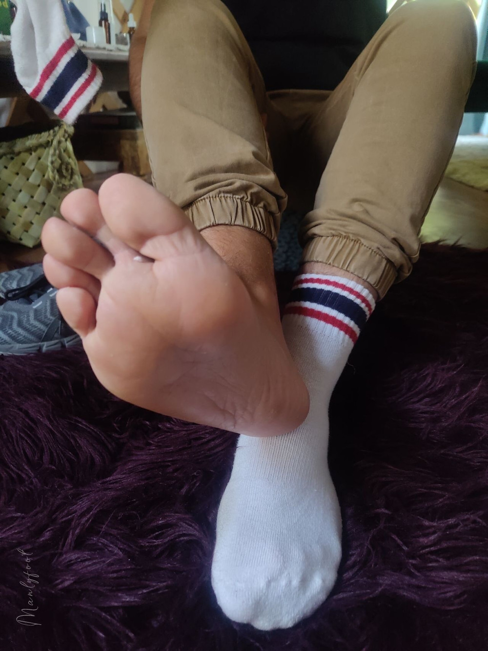 Step into date night with some sole-sational content! #9