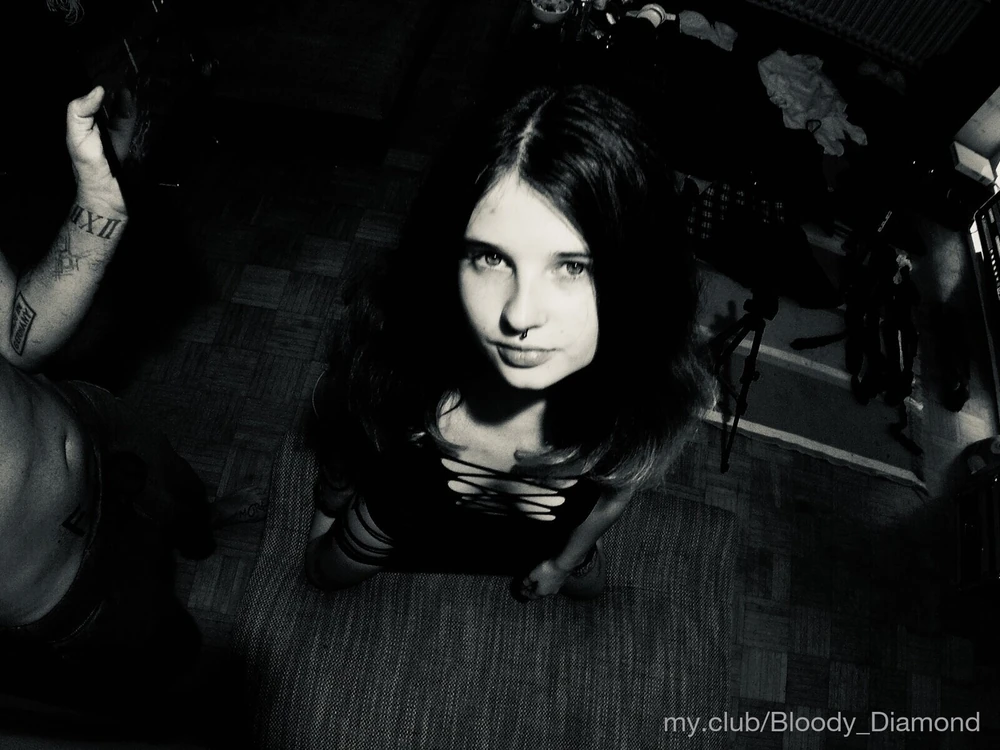 Bloody_Diamond Free Photos #5