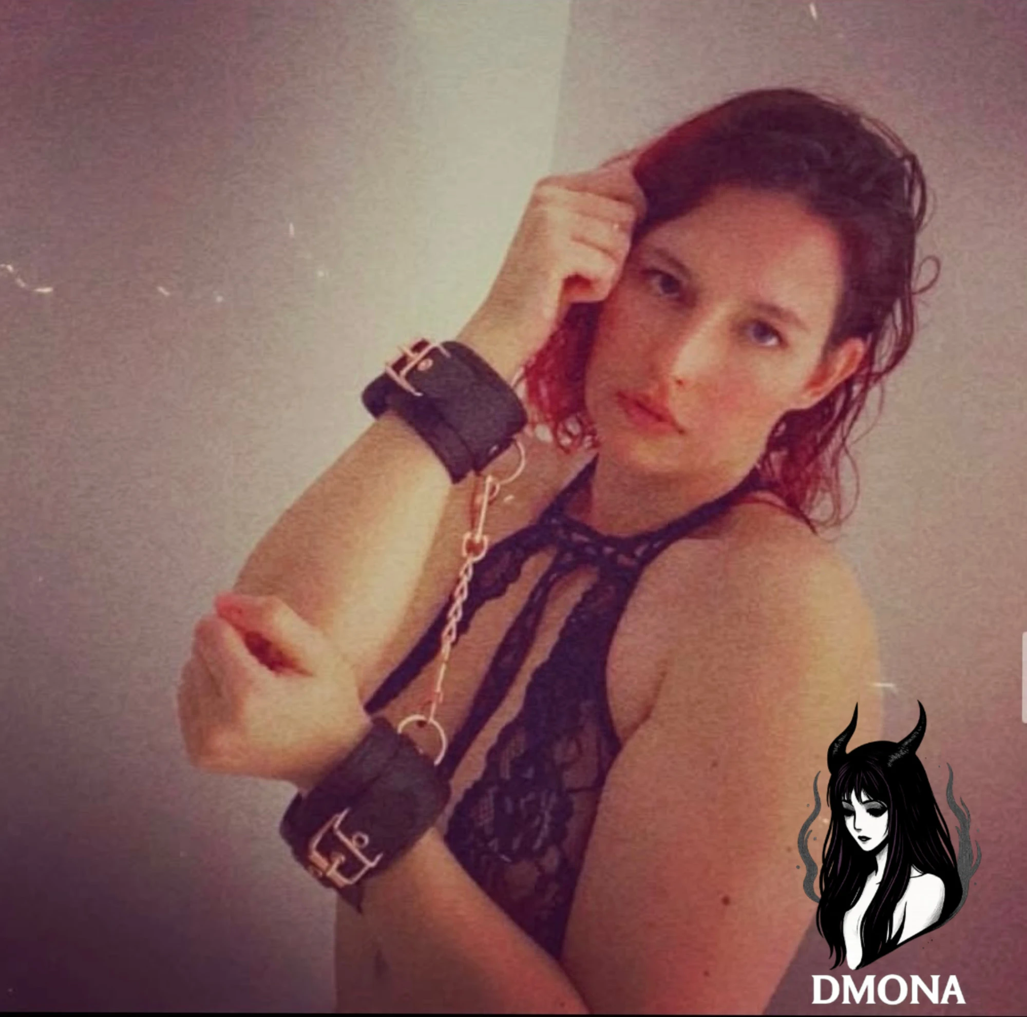 嗯，我想要打屁股。