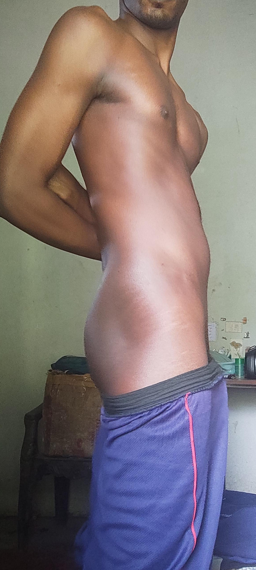 Showing my ass to everyone 
