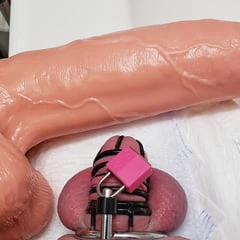 Poor tiny cock