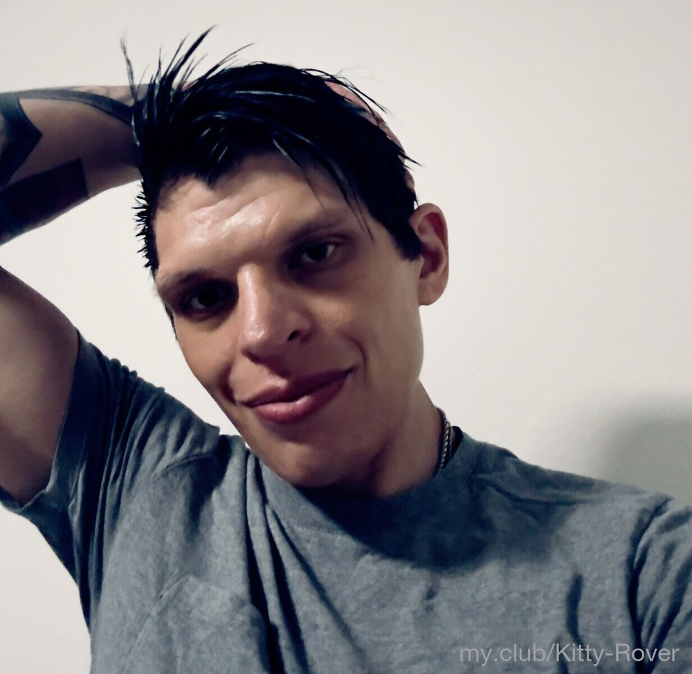 Matt Glassford (Rover) Free Photos #25