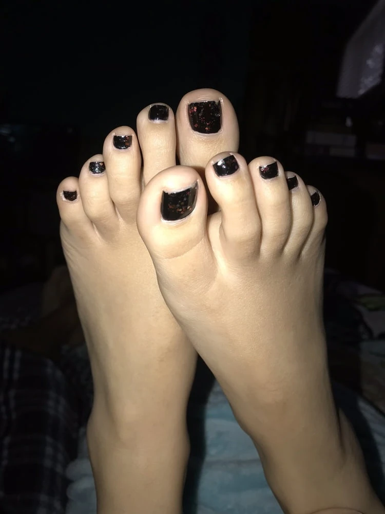 Cum Covered Latina Toes #45