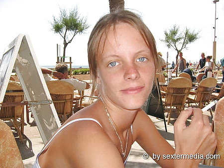 Teenie Angie auf Mallorca