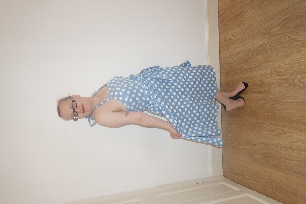 50&#039;s style dress with vintage nylon stockings #3