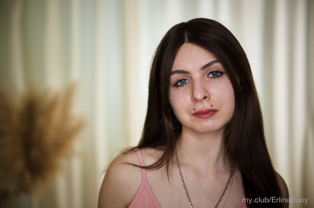 Emma Free Photos #24