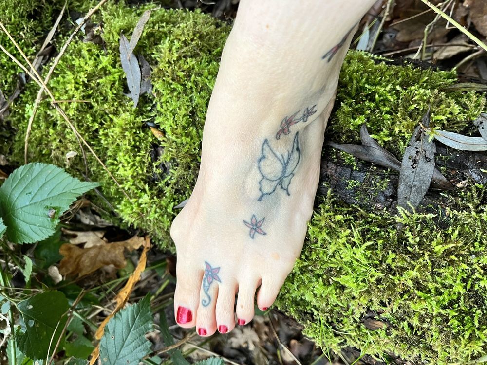 My feet in nature 🍁 #3