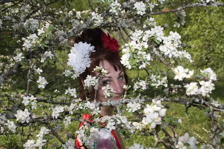 in white flowers ii         