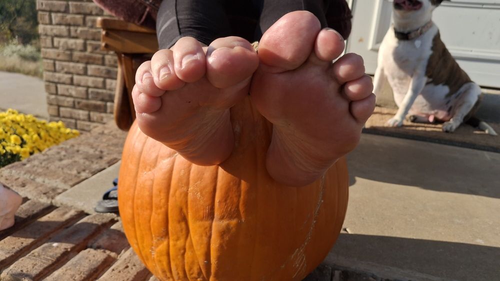 Pumpkin foot-stool #5