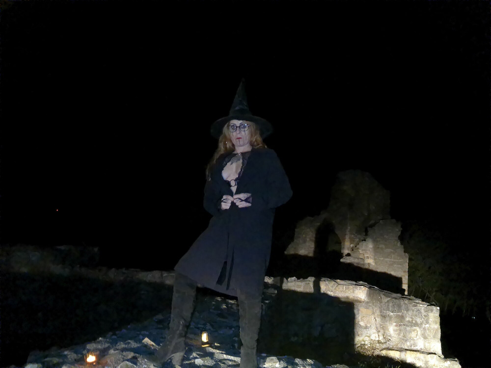 Exciting Witch #28