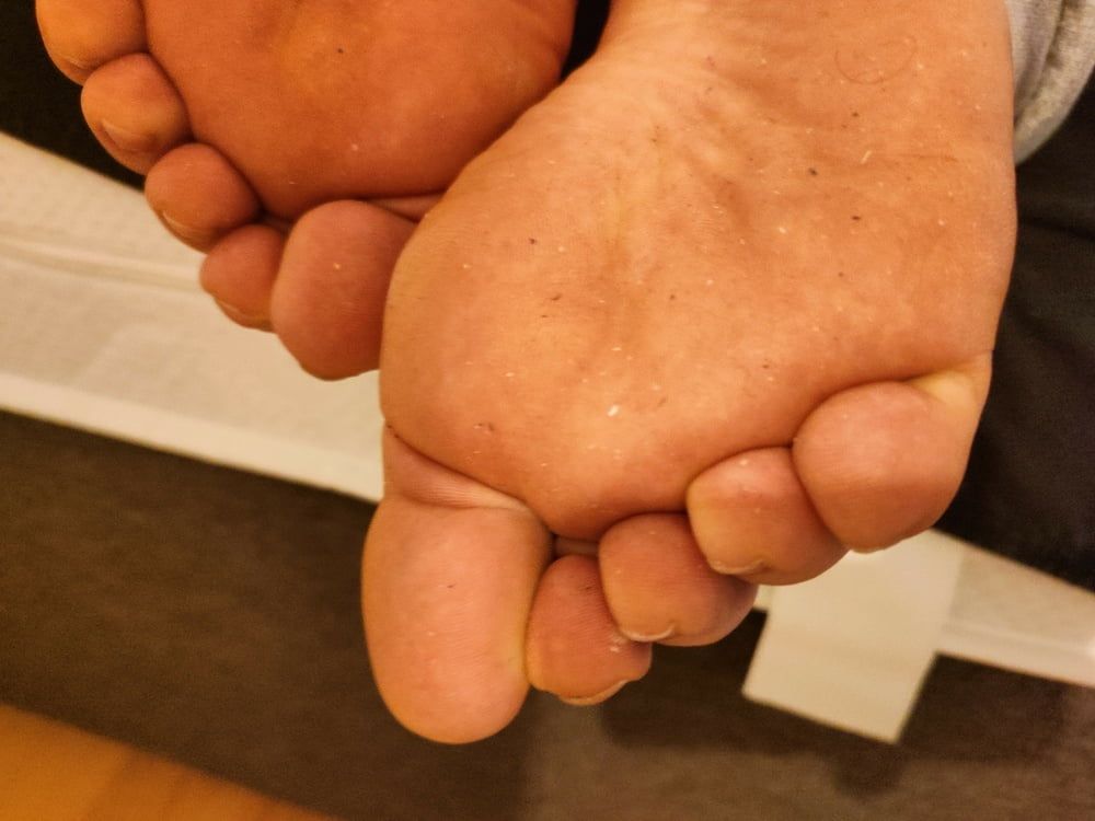 Hornychubby feet soles wrinkled Barefoot  #22