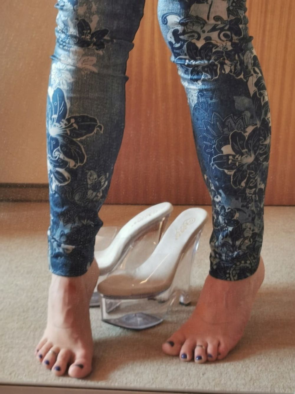 Mirror Play With Beau &amp; Jeggings #12