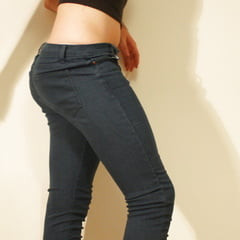 Black turtleneck crop top