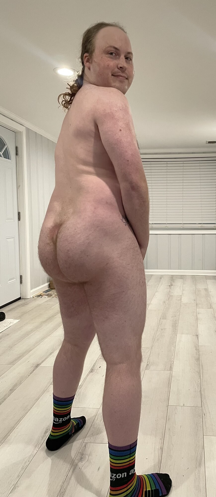 Horny white faggot