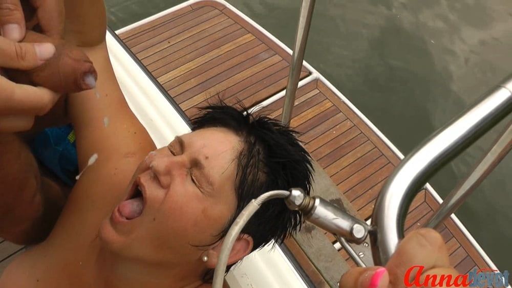 Annadevot - Boat Special: Double insemination fucking mouth