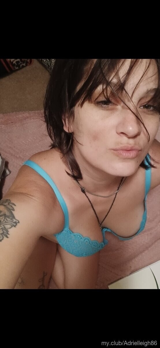 Adriel Leigh Free Photos #8