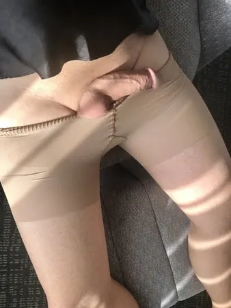 nude pantyhoses         