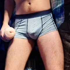 Meee