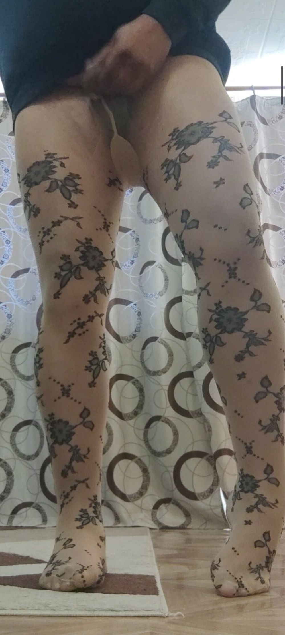 Patterned pantyhose cock masturbation #20