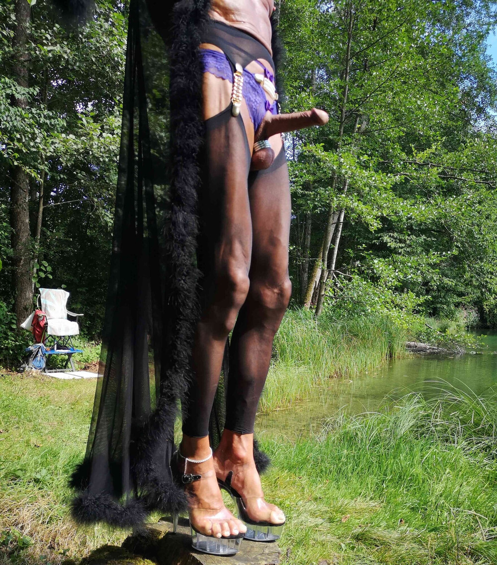 Open Tights and Boner at public Nudist Lake #5