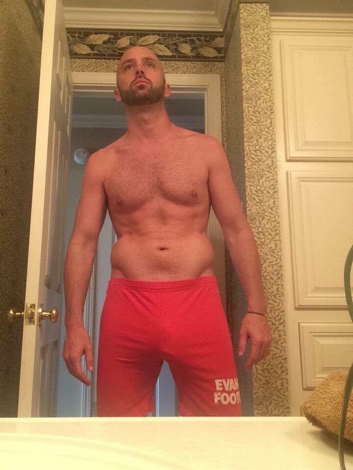 Tight shorts 