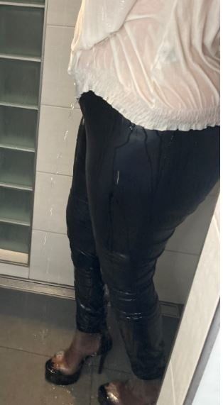 Leggings, Boots and Masturbation in Shower #5