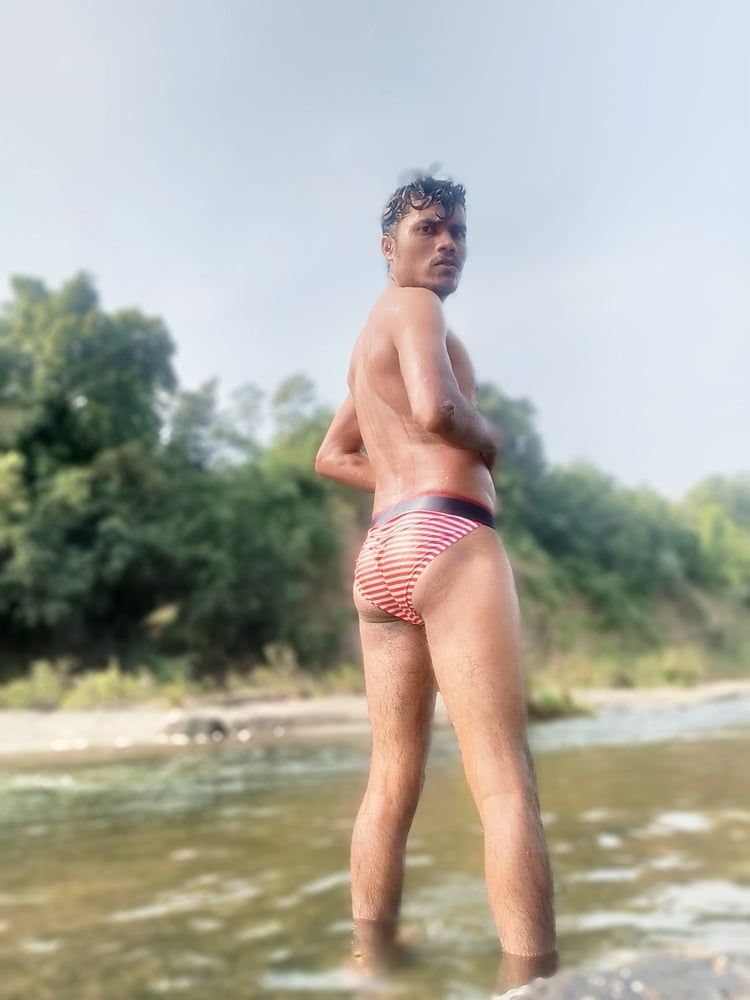 Hot photos shoot in river side bathing time  #10