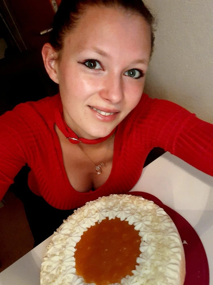 who will come and help me to eat my birthday cake?