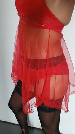 red nightie black stoking high heels         