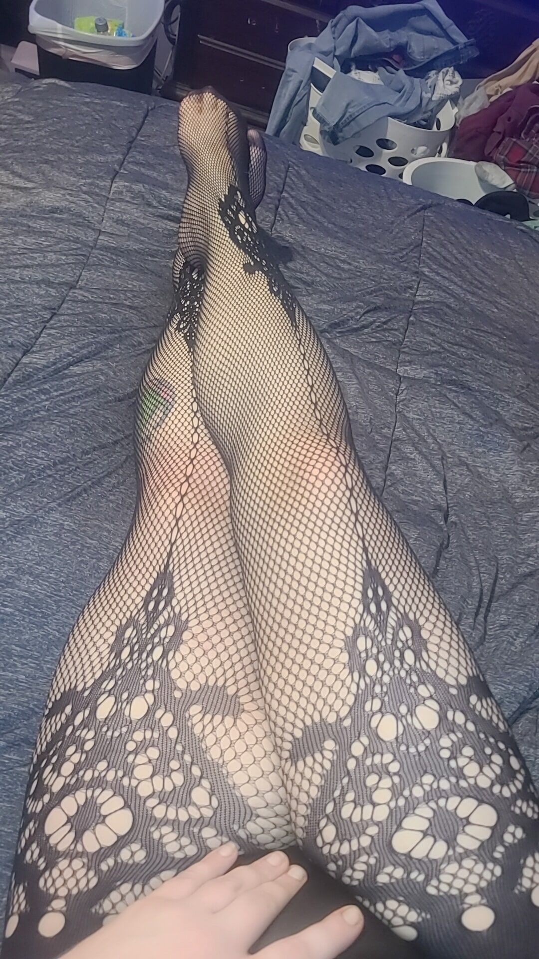 Bbw playing in sexy blue lingerie and fishnets
