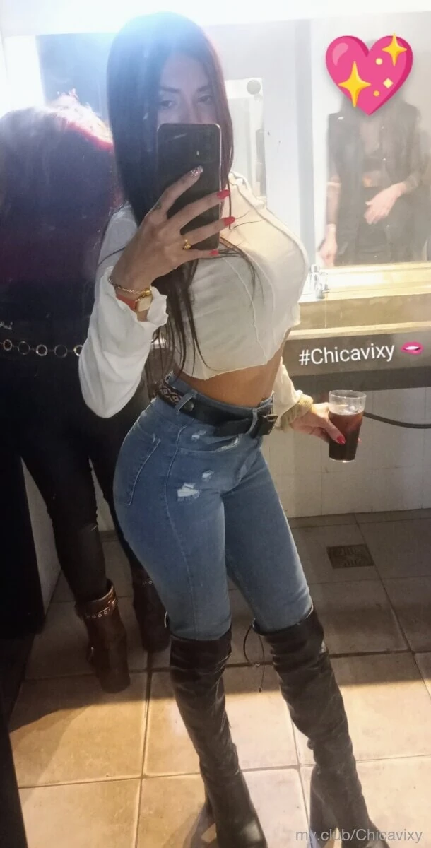 Chica Vixy 💕 Free Photos #2