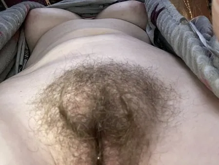 styling my pubes         