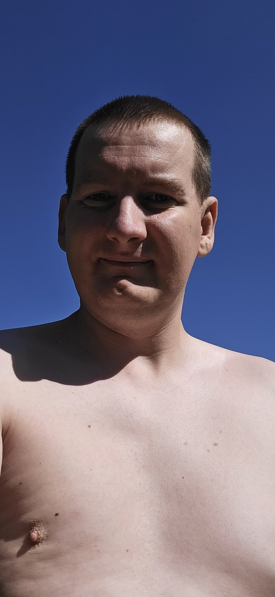 i am nude outdoor