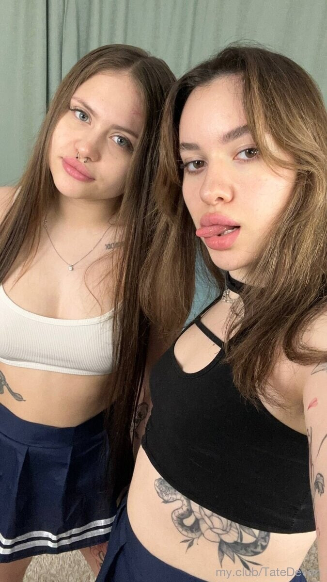 Hey hey, our names are Michel &amp; Elfy !  Free Photos #3