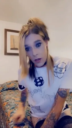 t shirt slut         