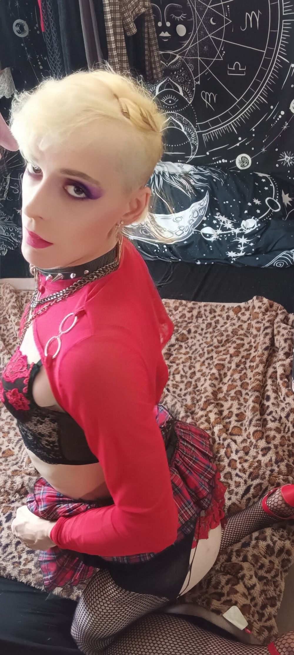 sexy trans in red need a daddy #8