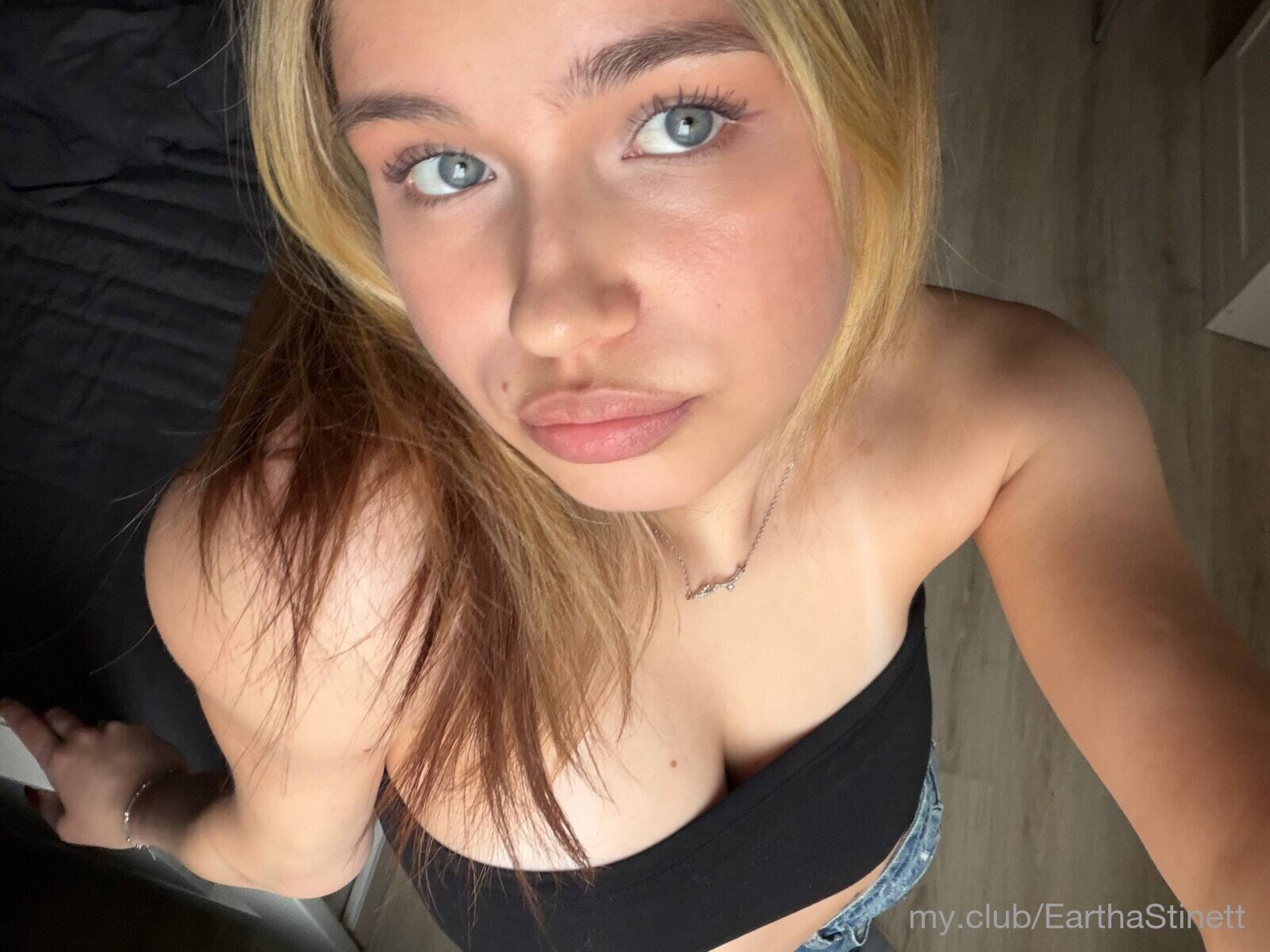Free Bella Photos #19
